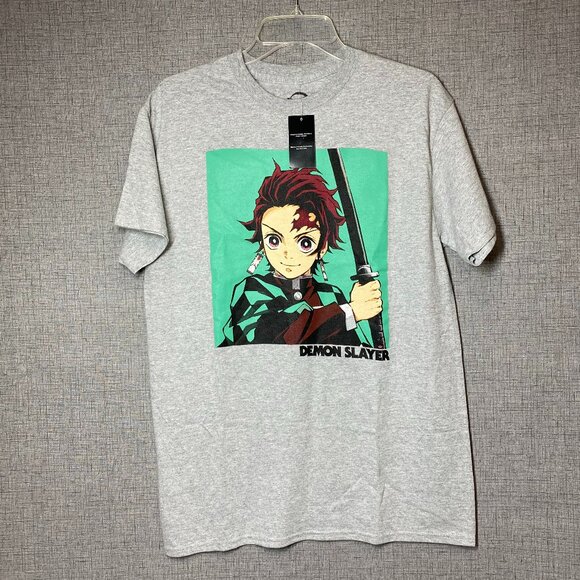 NWT NEW Demon Slayer Tanjiro Kamado T-Shirt Medium - Picture 1 of 10